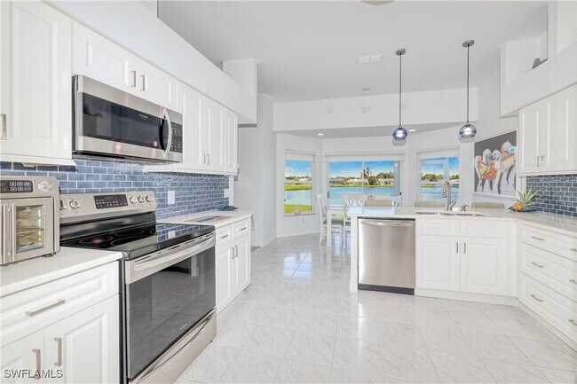 Building Photo - 22589 Island Lakes Dr