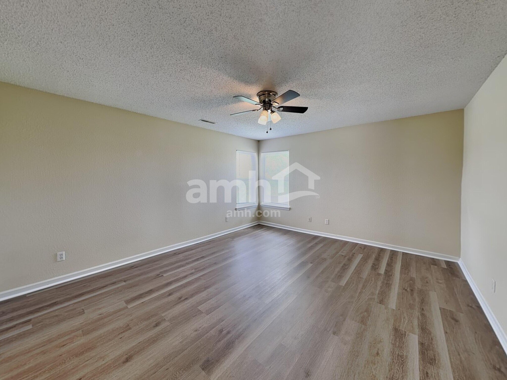 Building Photo - 1347 Egret Ln