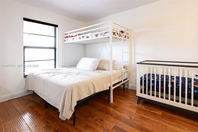 Building Photo - 9430 Boca Cove Cir