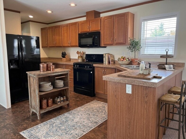 Building Photo - 2061 Windover Dr