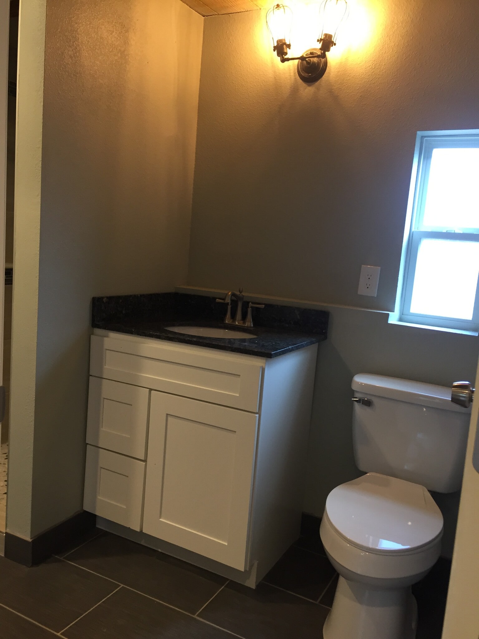 Building Photo - 431 N Franklin St