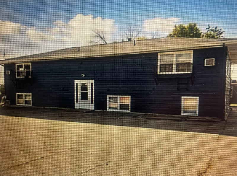 Building Photo - 1400 7th Ave SW