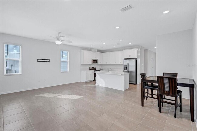 Building Photo - 1717 Cleat Ln