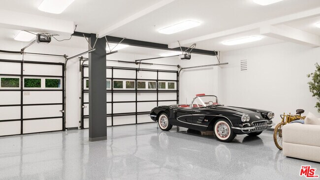 Building Photo - 816 Monte Leon Dr