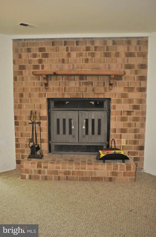 Building Photo - 8923 Skyrock Ct