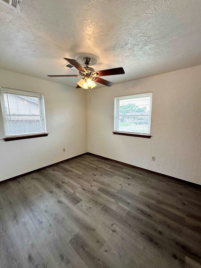 Building Photo - 2305 NW 78th St