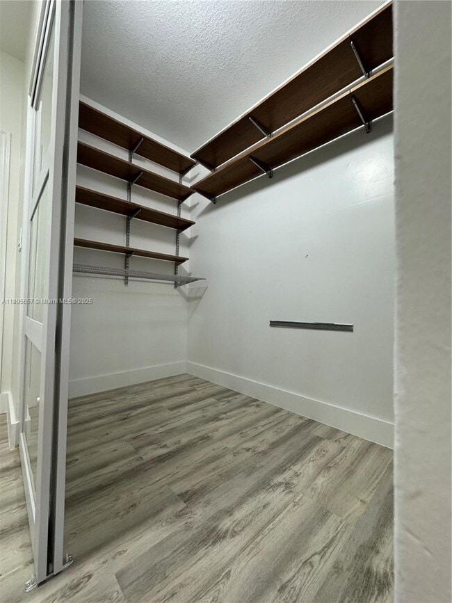 Building Photo - 15813 SW 140th St