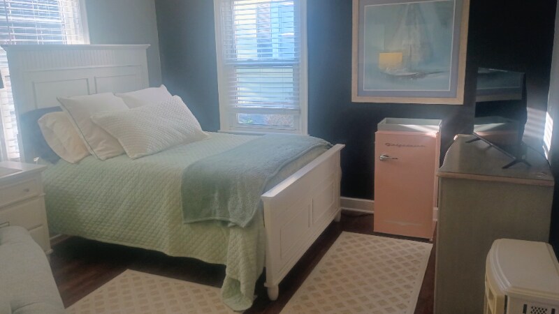 Primary Photo - 1201 Delk Dr