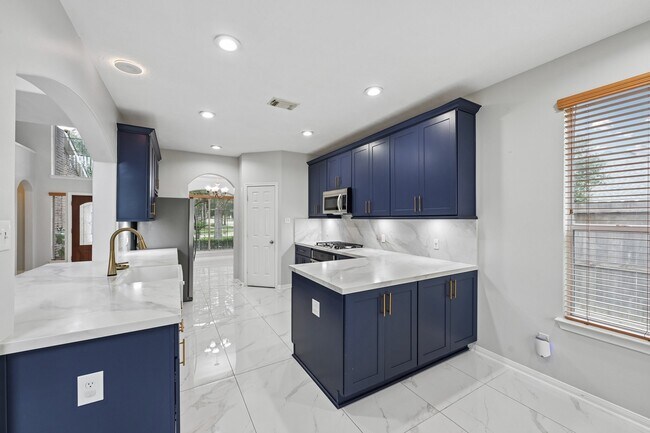 Building Photo - 20903 Ochre Willow Tr