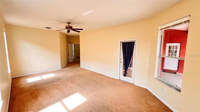 Building Photo - 7823 Fernleaf Dr