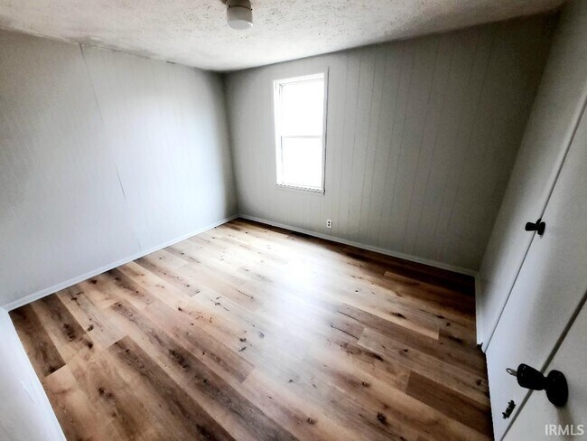 Building Photo - 1807 W Adams St