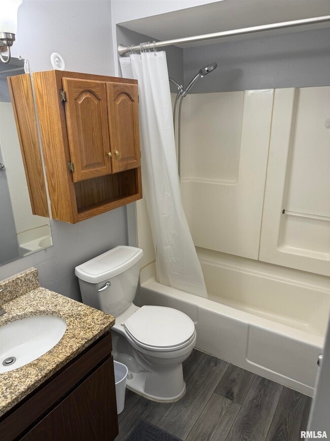 Building Photo - 2843 High Point Dr