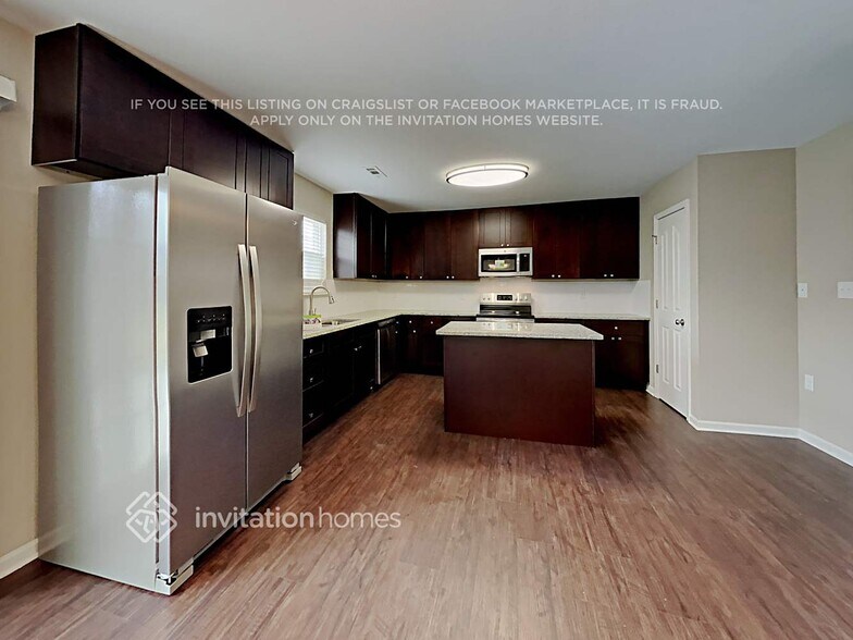 Building Photo - 944 Cassidy Dr