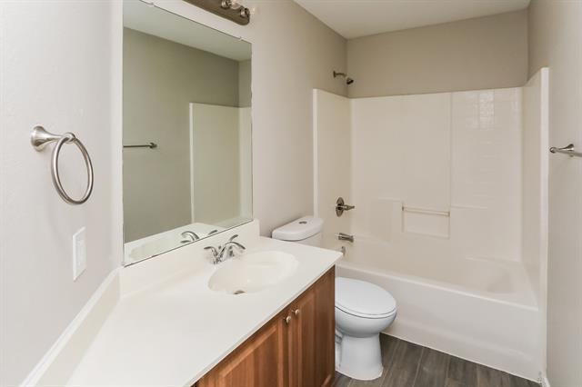 Building Photo - 1146 Weaver St