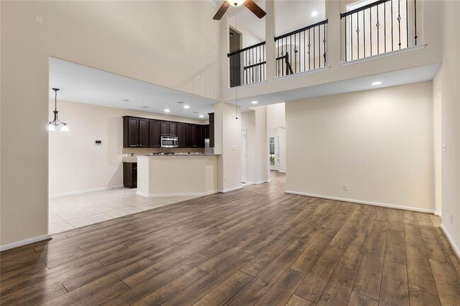 Building Photo - 4855 Palomar Ln