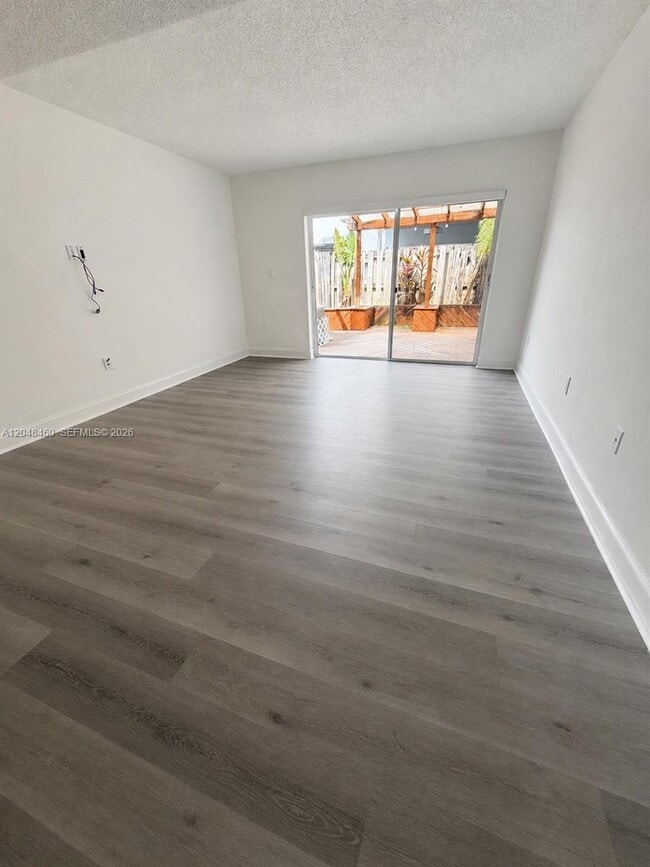 Building Photo - 1175 NW 123rd Pl