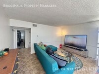 Building Photo - 1000 Leslie Rd