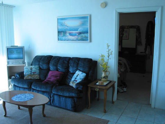 Building Photo - 3655 Seaside Dr