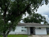 Building Photo - 11802 Leitrim Way