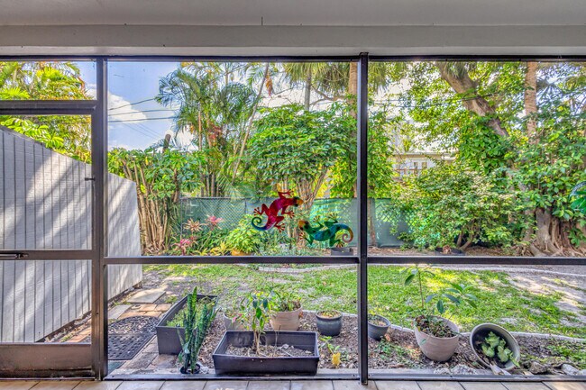 Building Photo - 3110 Surf Way