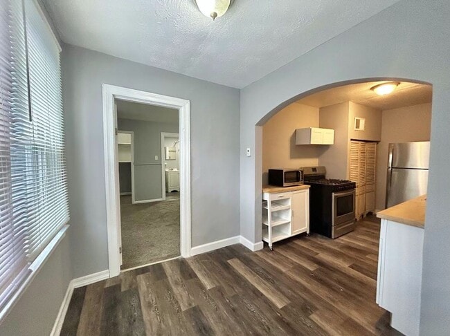 Building Photo - 45 S Miami Ave