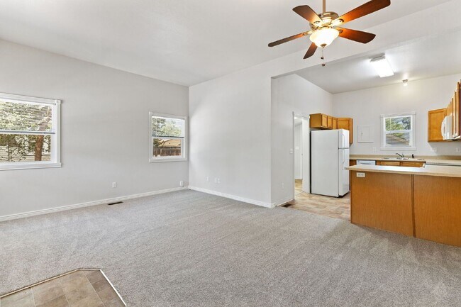 Building Photo - 1704 W Cucharras St