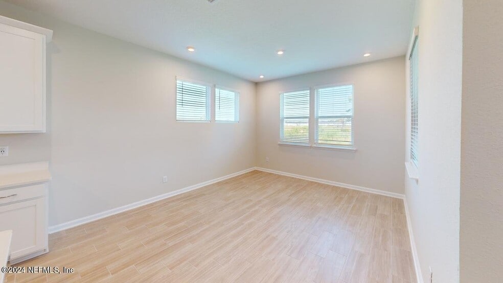 Building Photo - 2876 Bella Terra Lp