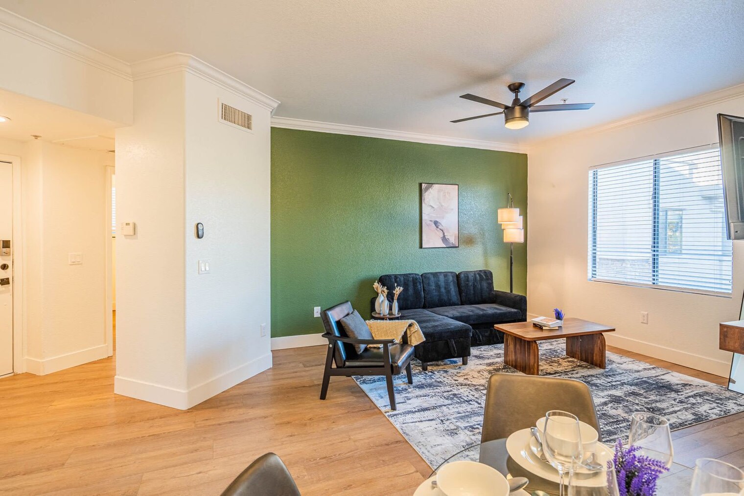 Building Photo - 2150 S 55th St