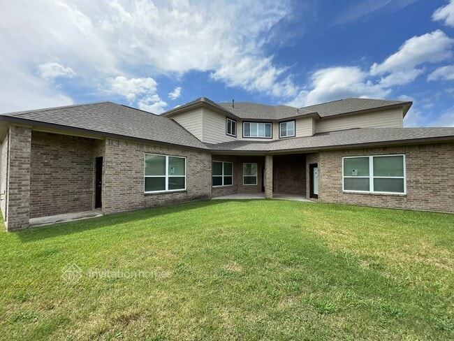 Building Photo - 30702 Basil Trace Dr