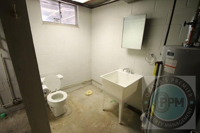 Building Photo - 3Bd/2Ba near 84th & I-80