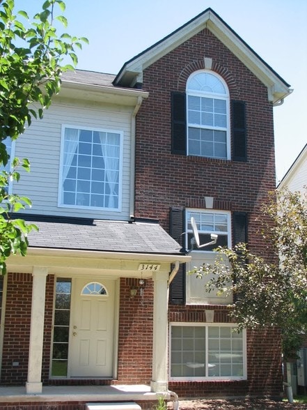 Building Photo - 3144 Promenade Cir
