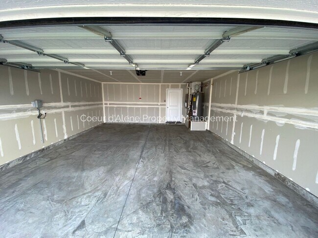 Building Photo - 3 Bedroom Home in Brookshire!