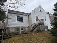 Building Photo - Duluth MN 5-Bedroom - 2-Bath Single Family