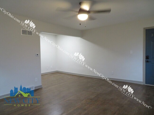 Building Photo - Newly Renovated Apartment Building