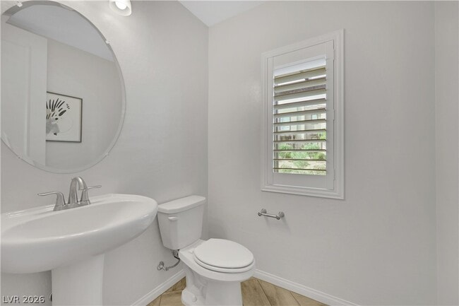 Building Photo - 11696 Redwood Mountain Ave