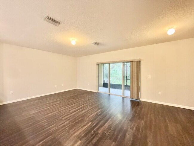 Building Photo - 9826 Hound Chase Dr