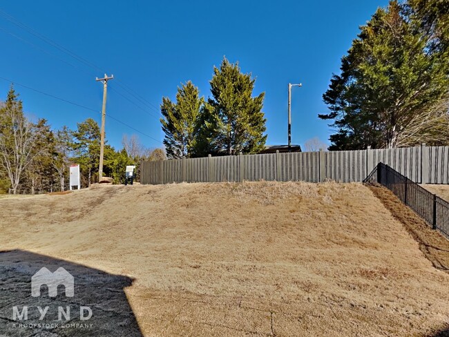 Building Photo - 5010 Sunbriar Drive