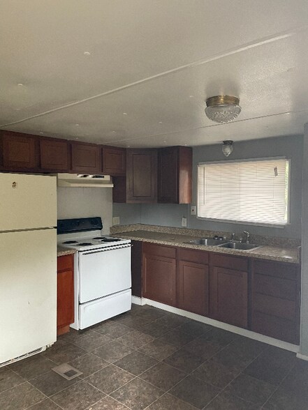 Building Photo - 6740 Carolina Beach Rd