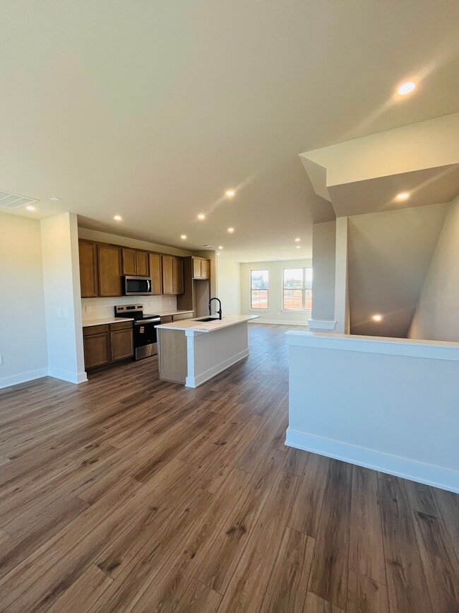 Building Photo - 2615 Wilkinson Pike