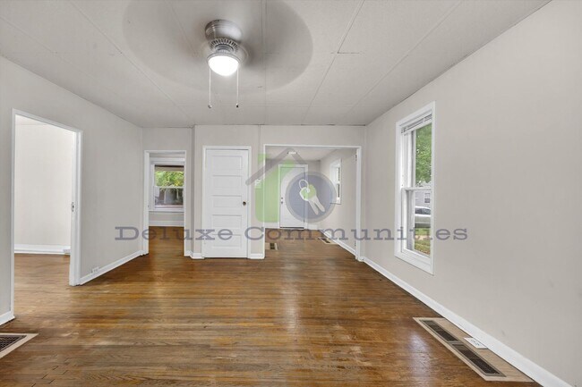 Building Photo - 1335 Hamilton Ave NW
