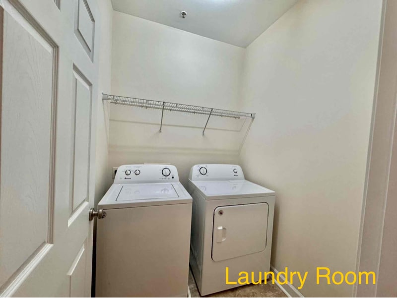 Building Photo - 11900 CHIANTI Dr