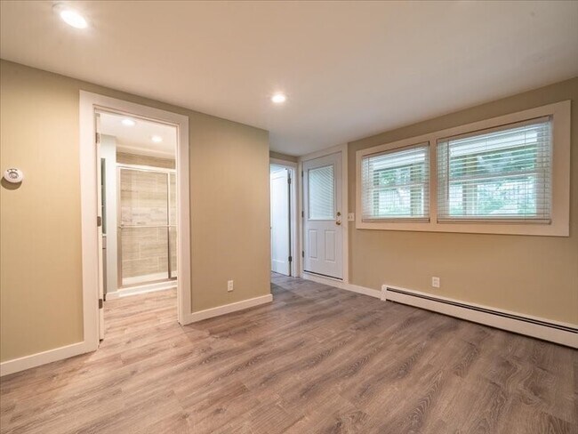 Building Photo - 7 Courtenay Cir