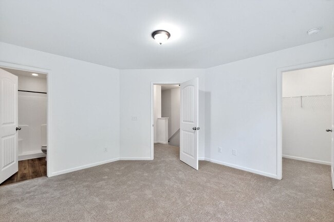 Building Photo - 4509 Middletown Dr