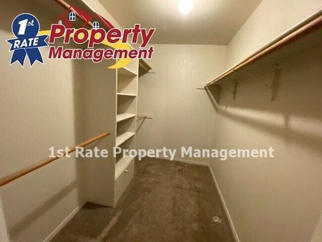 Building Photo - 540 S Workland Ln