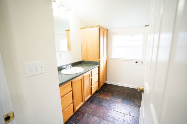 Building Photo - 2970 Janes Creek Dr