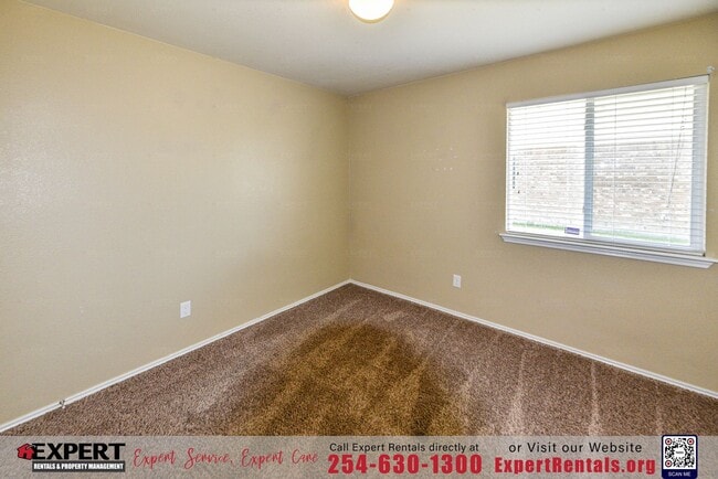 Building Photo - Enchanting 4-bedroom, 2-bathroom home nest...