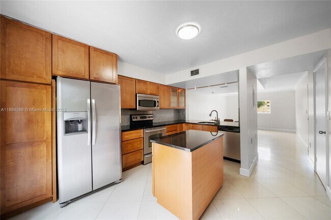 Primary Photo - 8240 SW 149th Ct