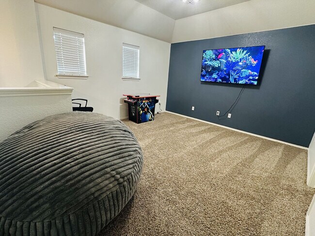 Building Photo - 3640 Sandy Brook Dr