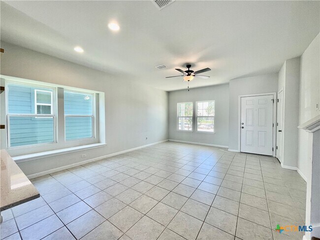 Building Photo - 1220 Esplanade Pkwy