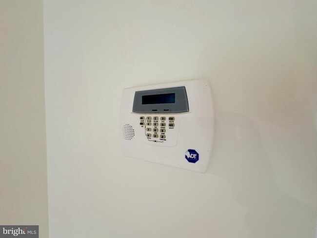 Building Photo - 9021 Tyler Ct